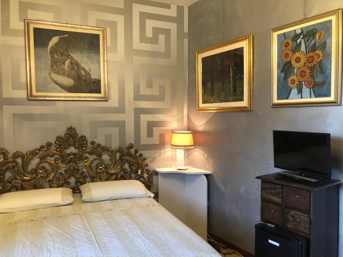 La Finestra Sul Fiume Bed & Breakfast Фосомброне Екстериор снимка