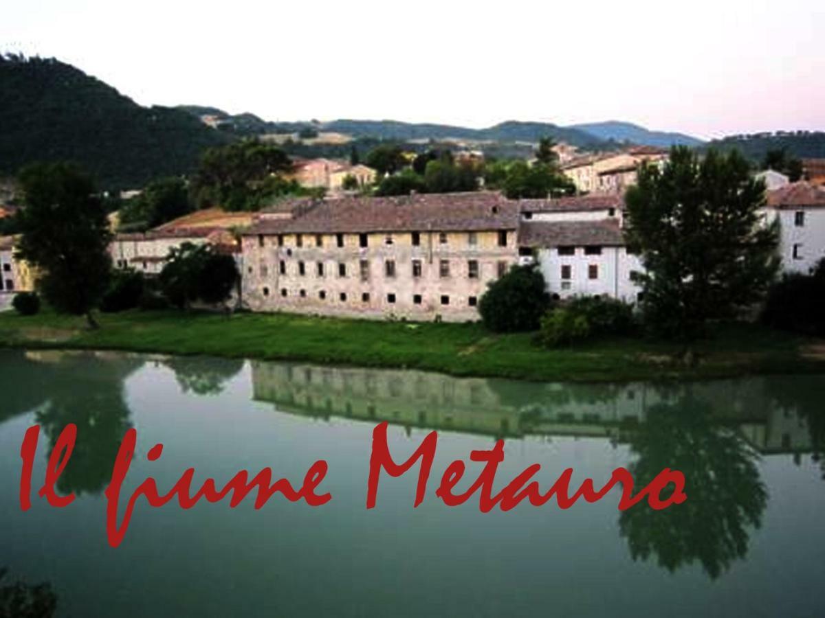 La Finestra Sul Fiume Bed & Breakfast Фосомброне Екстериор снимка