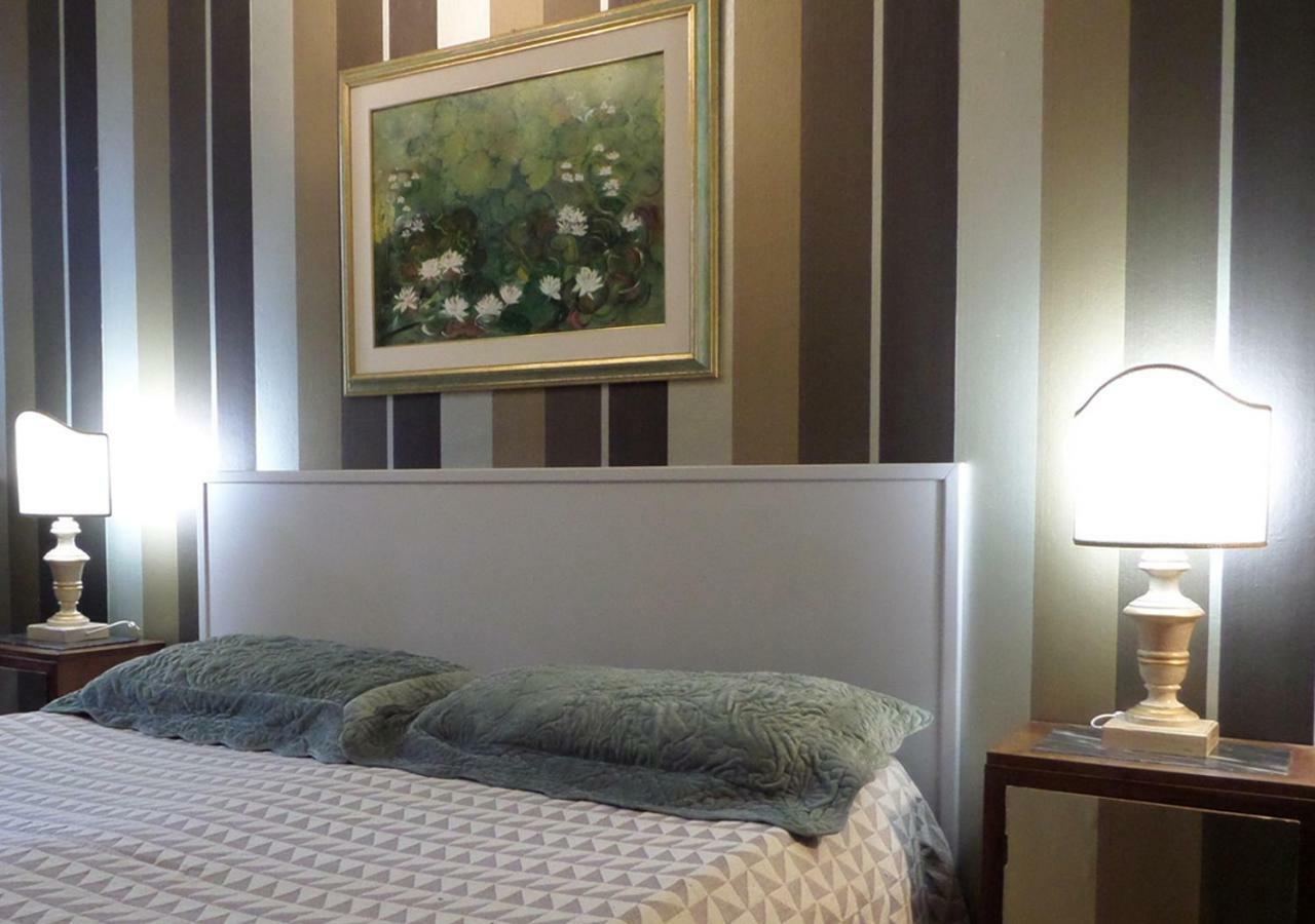 La Finestra Sul Fiume Bed & Breakfast Фосомброне Екстериор снимка